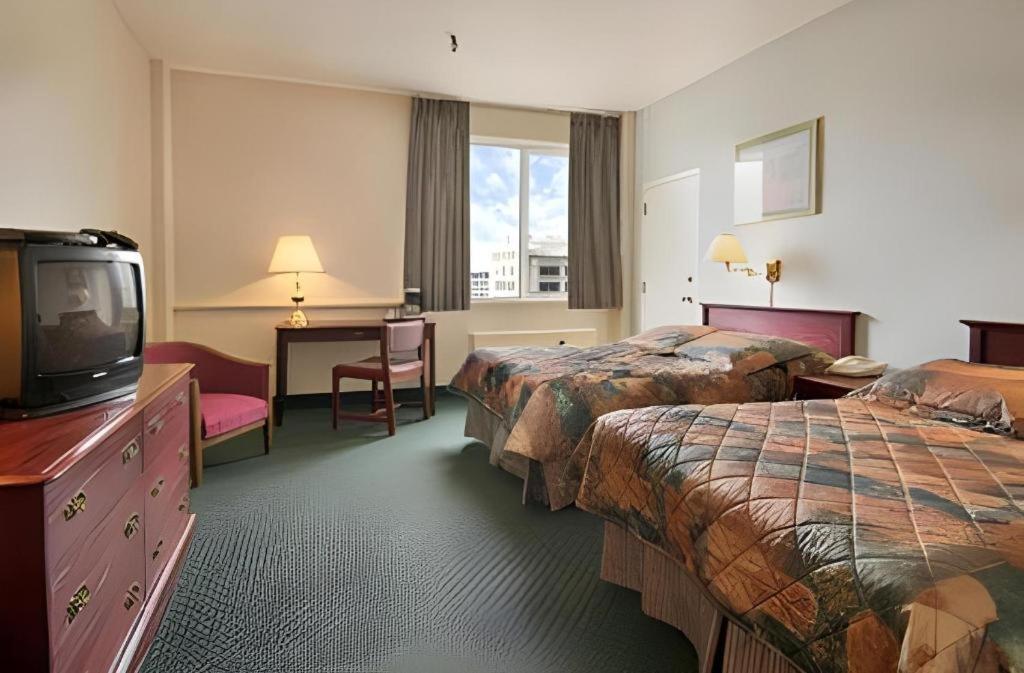 The Marlborough Hotel Winnipeg Esterno foto