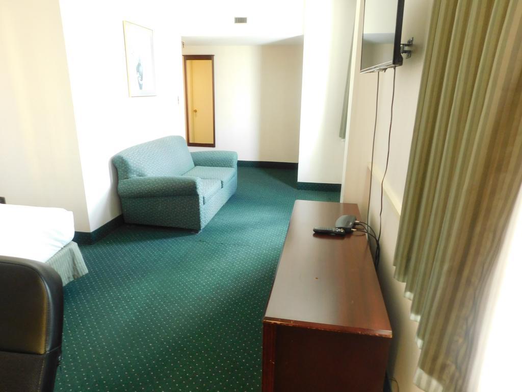 The Marlborough Hotel Winnipeg Esterno foto